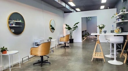 Modern interior of KeratinbyYing @apt.hair in Richmond, Victoria, AU featuring stylish chairs and decor.