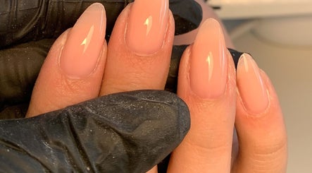 Elegante BIAB-Nagelkunst bei ALLIANCE BIAB NAIL ART STUDIO, Hamburg, Hamburg, DE.