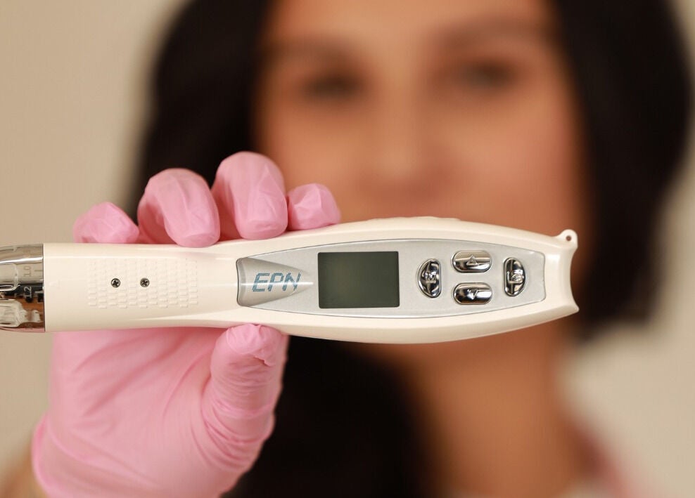 Ästhetikoase Landa in Ebikon, Luzern, CH präsentiert modernstes Schönheitsgerät.