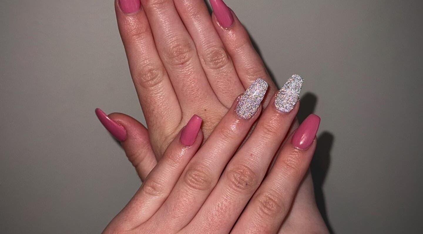 Elegant pink and glitter nails at Ethereal Nails, Eyrewell Forest, Canterbury Region, NZ.