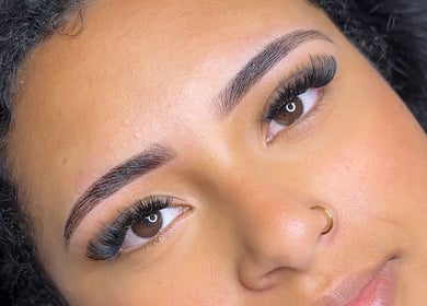 Close-up of elegant eyelash extensions at Everythingbrows, Hull, England, GB.