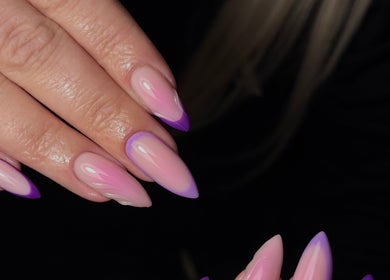 Ongles rose-violacé élégants chez L'Nails Beauty, Sarrebourg, Grand Est, FR.