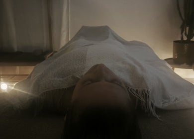 Sanación Bien-être à Seyssinet-pariset, Auvergne-rhône-alpes : ambiance détente dans une salle de soin.