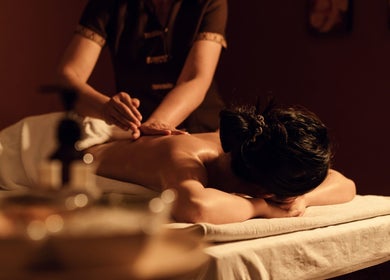 Relaxing massage session at Jin Spa in San Antonio, Texas, US offering ultimate relaxation.