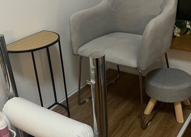 Stylowe miejsce relaksu w MaLovane, Warszawa, Województwo Mazowieckie, PL. Komfort i elegancja.