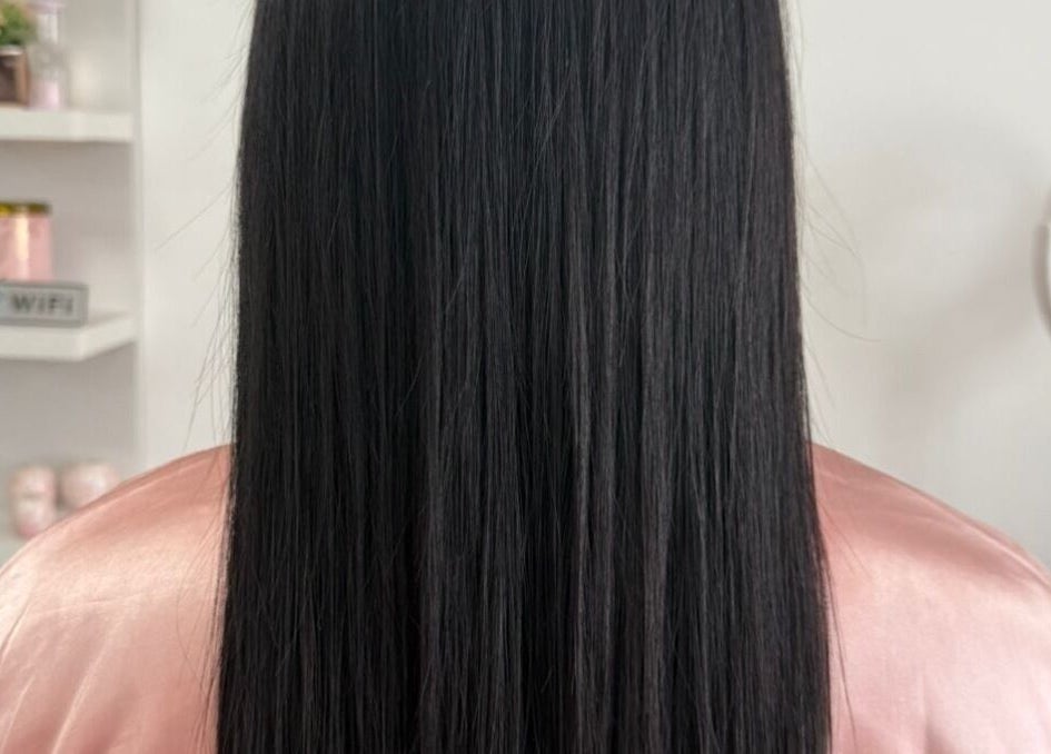 Cabello liso y brillante en Studio Japi, Chalco De Díaz Covarrubias, Estado De México, MX.