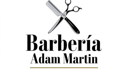 Logotipo de Barbería Adam Martin en Castell De Ferro, Andalucía, ES con tijeras cruzadas.
