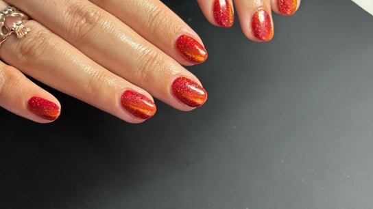 Beck’s Nails - Beauty