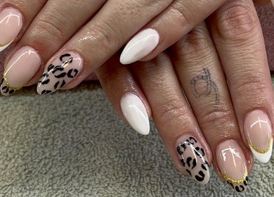Stylish leopard print nail art at La - Fabulous, Boksburg, Gauteng, ZA. Perfectly manicured and elegant.