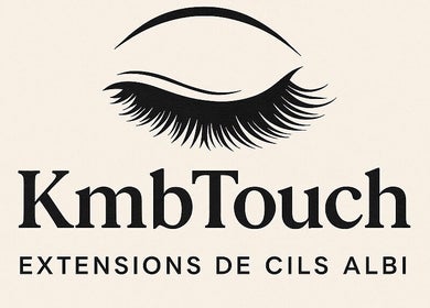 Logo Kmbtouch, spécialiste extensions cils à Albi, Occitanie, FR, sur fond crème.