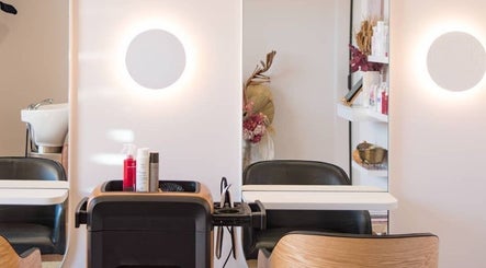 Salty Locks Hair Studio image 3