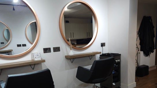 Hair By HM at Chique