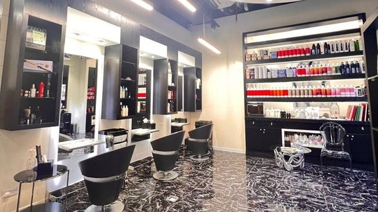 Platinum Black Ladies Salon