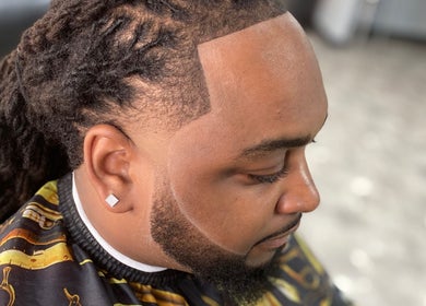 Close-up of a stylish haircut at Xclusive The Barbering Lounge LLC, Chicago, Illinois, US.