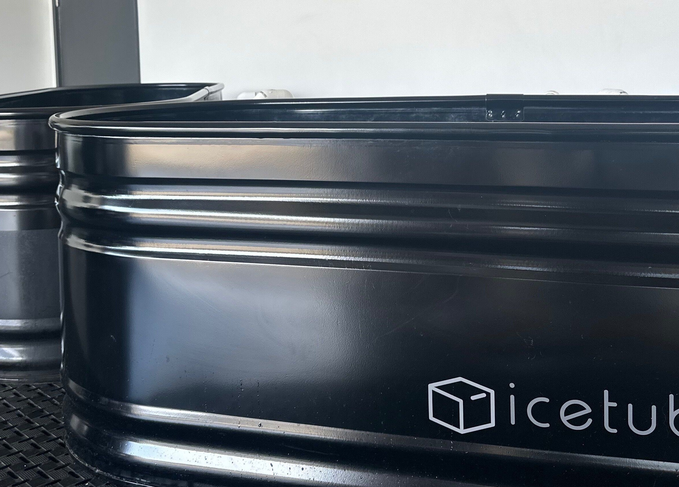 Modern ice tubs at CORE Recovery in Warrnambool, Victoria, AU. Ideal for wellness and relaxation.