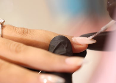 Application de vernis à Five Nails Casablanca, Casablanca, Casablanca-Settat, MA.