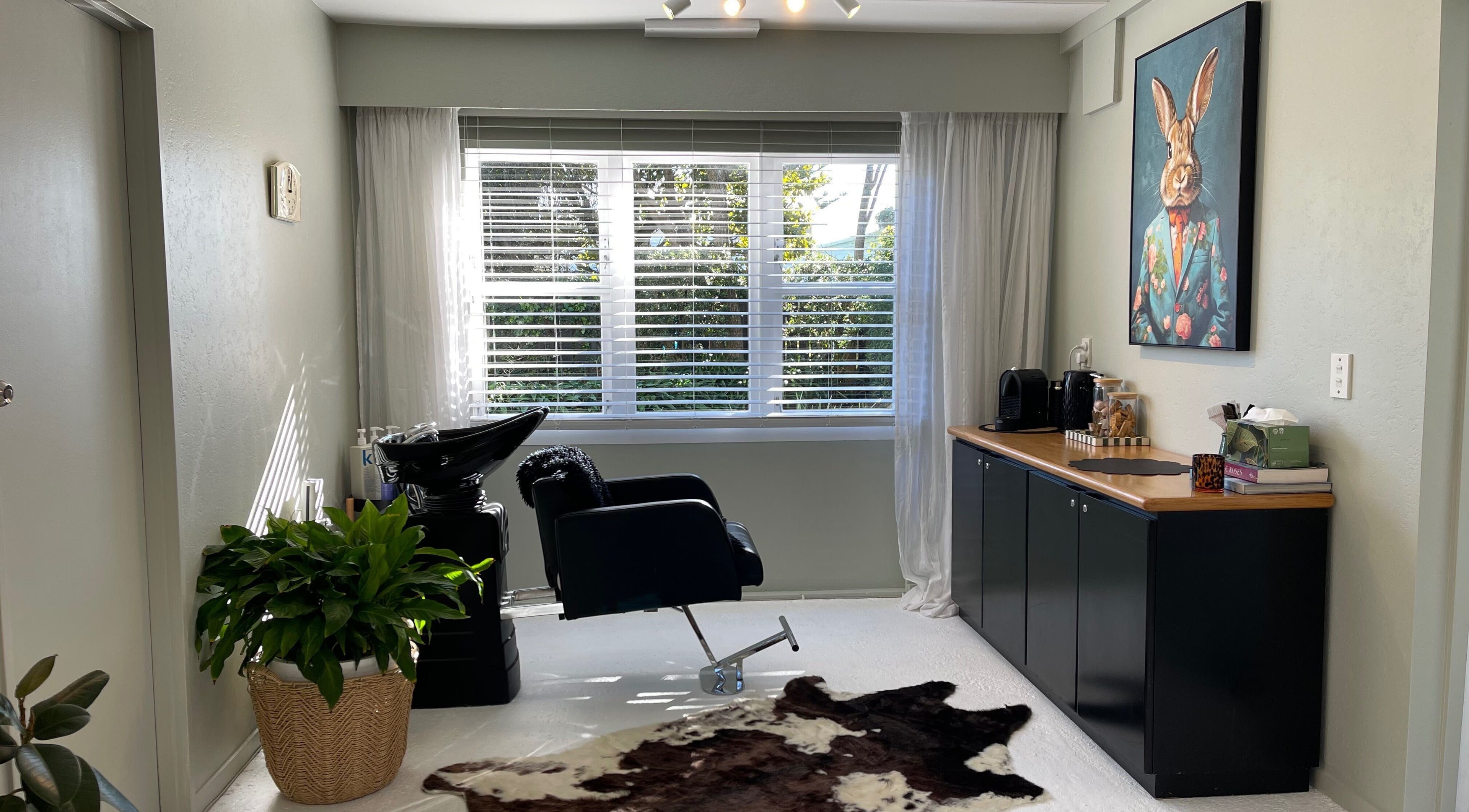 Modern beauty room at The Studio in Paraparaumu Beach, Wellington Region, NZ with stylish decor and natural light.