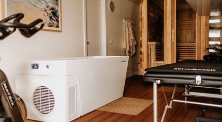 Revitalize at SHUGENDŌ RECHARGE STUDIO in Cape Paterson, Victoria, AU with sauna and therapy area.