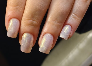 Glitter gel nails by Kyuote_Nails in Rīga, LV showcase shimmering elegance and precision.