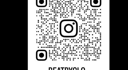 QR code for Beat by clo's Instagram in Burntwood, England, GB.