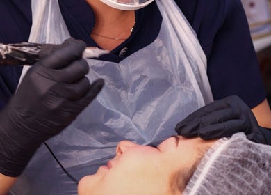 Pola Beauty Semi Permanent Makeup Artist & Lash Extension in action, Newark-on-trent, England, GB.