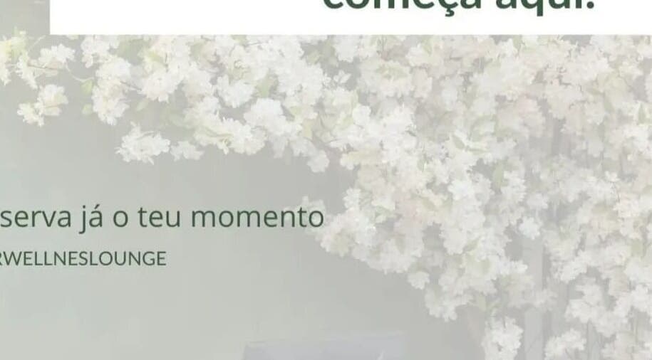 Decoração floral na entrada do Keyla Rodriguez, Barcelos, Braga, PT.