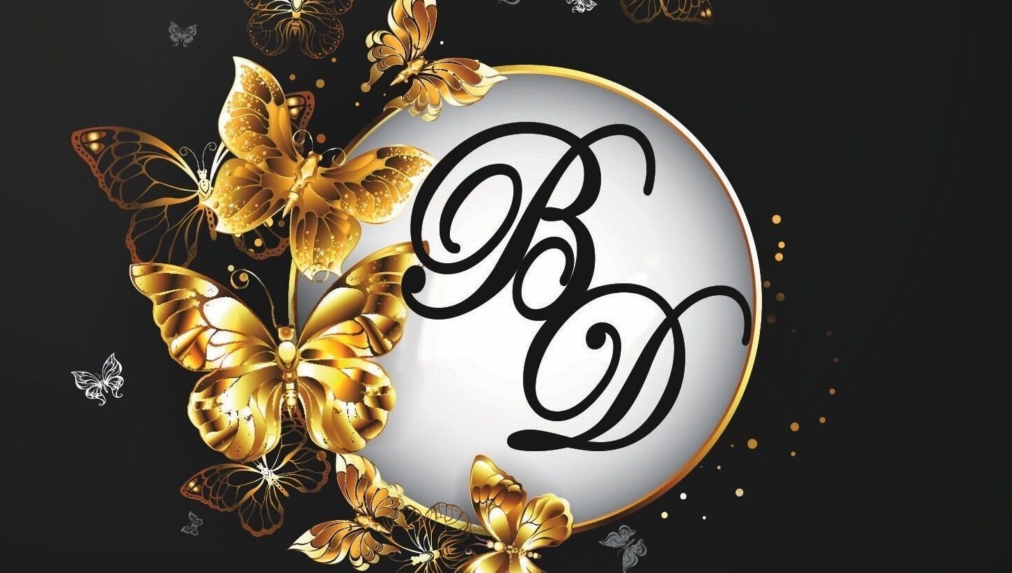 Logo de BEAUTÉ DIVINE BY BEAUTY B à Saint-joseph, Saint-pierre, RE, entouré de papillons dorés.