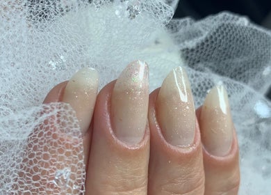 Unhas decoradas com glitter na Beauty Vanessa Tavares. Dublin, County Dublin, IE.