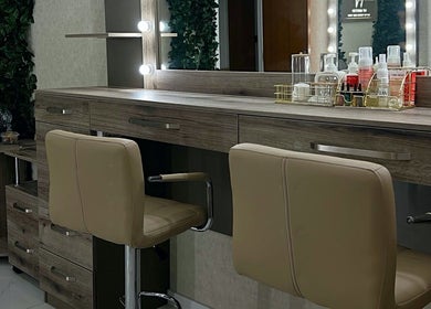 Элегантный интерьер Viktoriia Tim Beauty Studio в Oud-heverlee, Vlaanderen, BE.