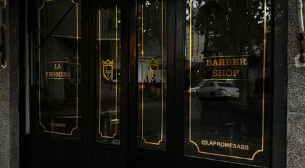 Entrada de La Promesa SA, barbería en Villa San Andrés, Provincia De Buenos Aires, AR.