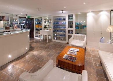 Feel Good Fitness lobby with sleek design in Guernsey, Saint-pierre-port, GG.