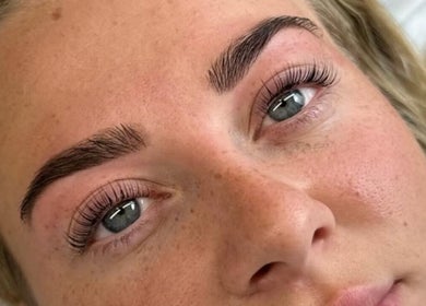 Expert brow styling at Perfections Nails and Beauty, Winsford, England, GB, showcasing beautifully defined eyebrows.