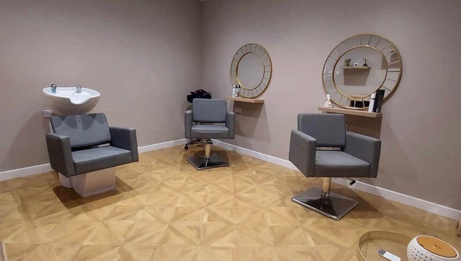 صورة Kayleigh Louise Hairstylist 1