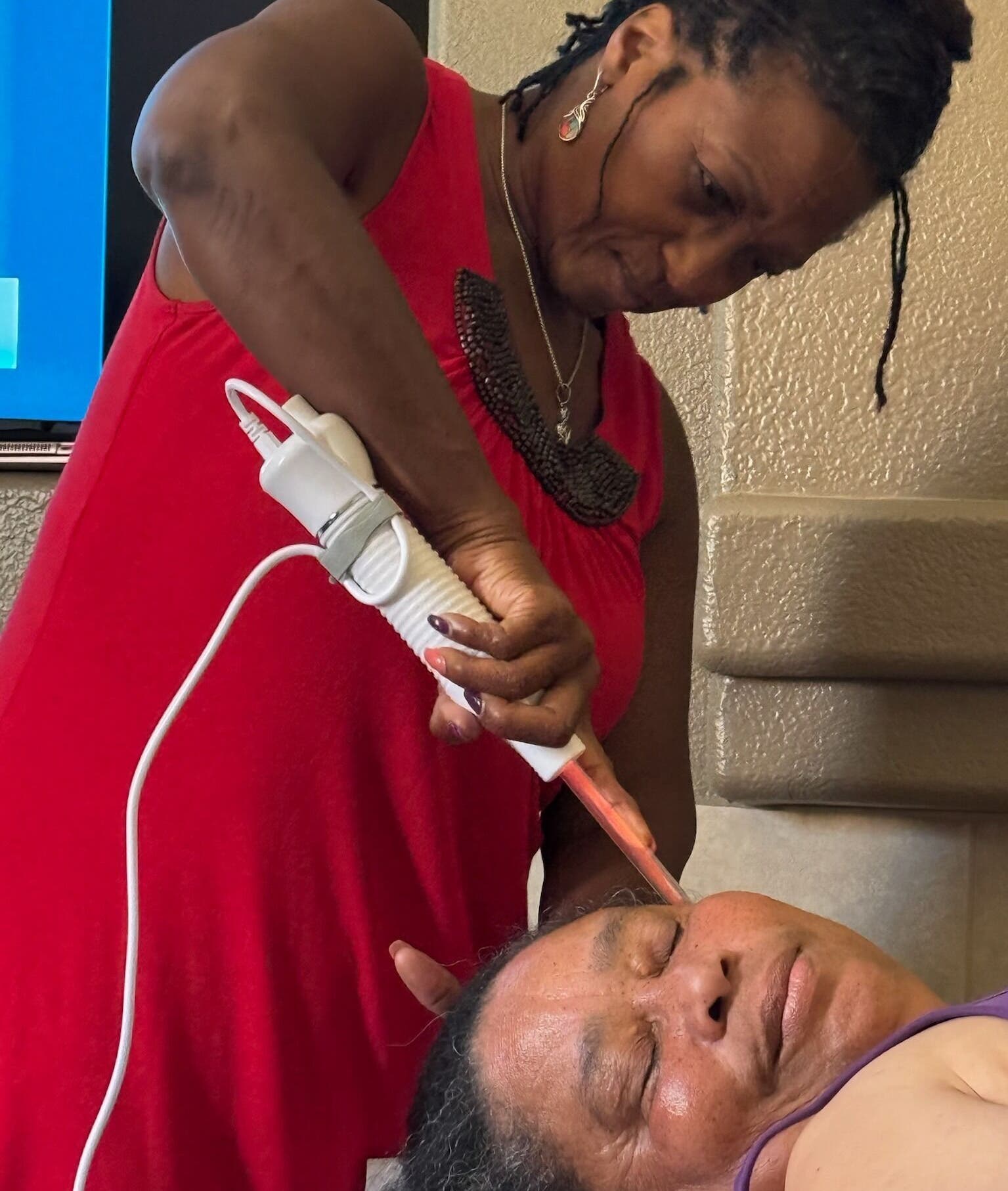 Lymphatic therapy session at Inevitable Healing Lymphatic Frequency Detox in Sunnyvale, California, US.