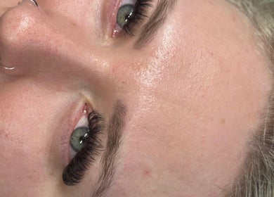 Close-up of expertly applied eyelash extensions at O.luxe lash lounge, Trowbridge, England, GB.