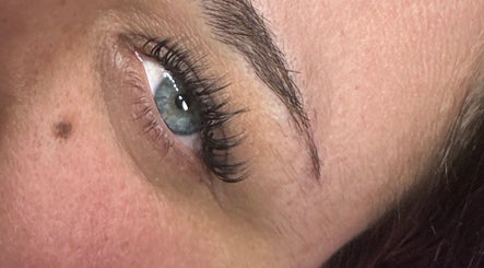 Close-up of enhanced eyelashes at O.luxe lash lounge in Trowbridge, England, GB.