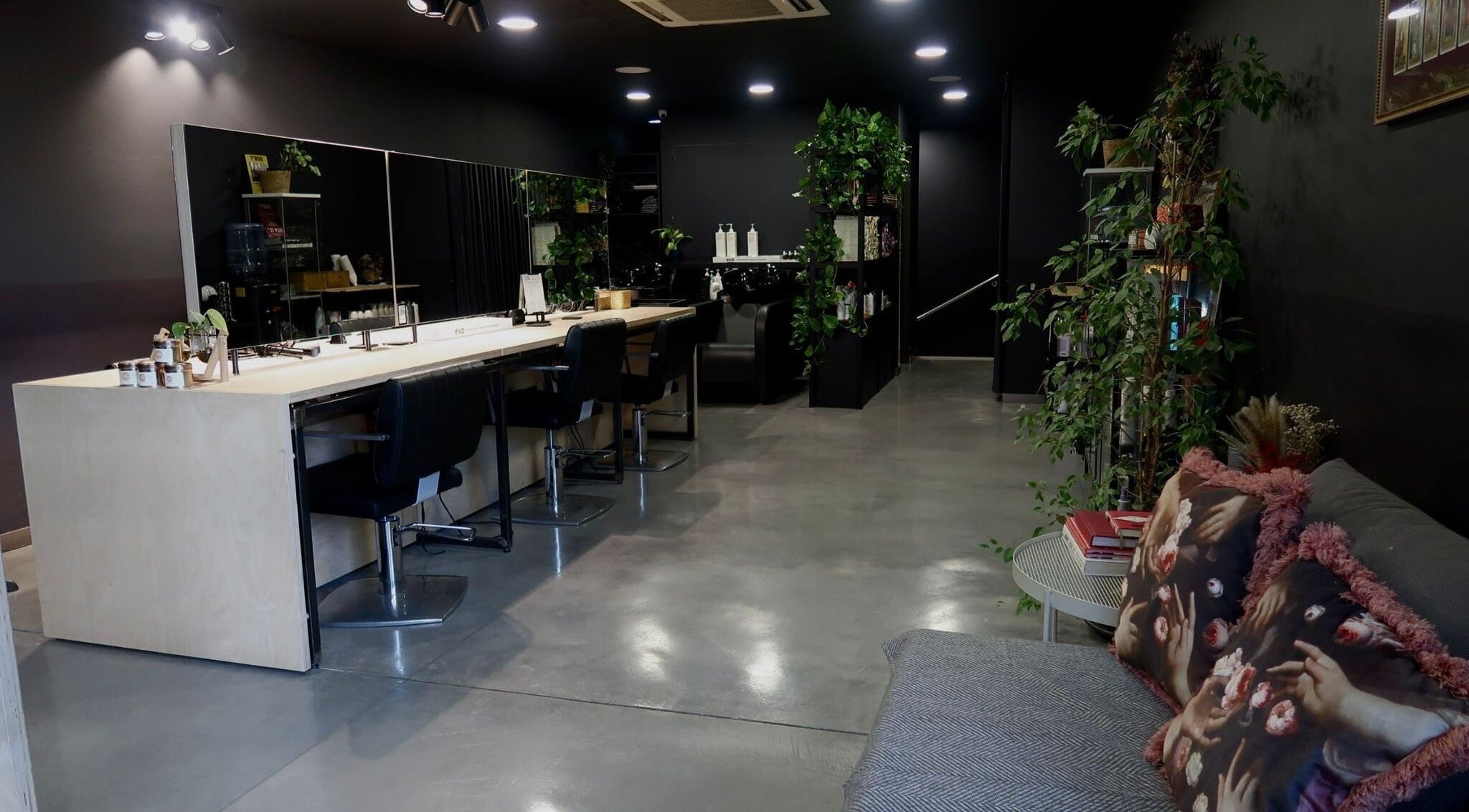 Chic beauty lounge at Lune Noire, Ir-rabat Għawdex, MT with stylish decor and modern seating.