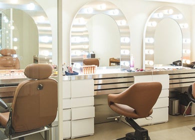 Elegant makeup studio at 비올 뷰티 BEALL BEAUTY, 서울특별시, 서울특별시, KR with stylish seating.