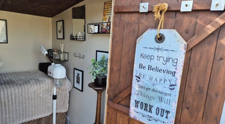 Oliviabeautè, Eastbourne, England, GB: A tranquil beauty room with bed and decor, offering a serene spa experience.