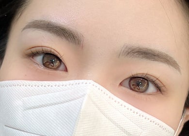 Close-up of well-groomed eyebrows and lashes at Luna Beauty Melbourne, Melbourne, Victoria, AU.