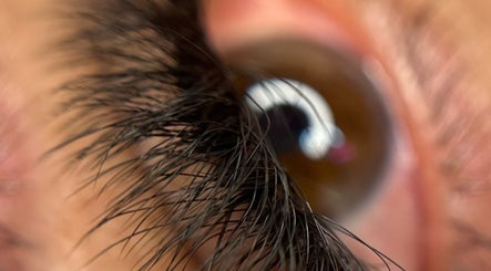 Close-up de pestañas en Eliz Lashes Studio, Arecibo, Arecibo, PR, mostrando atención al detalle.