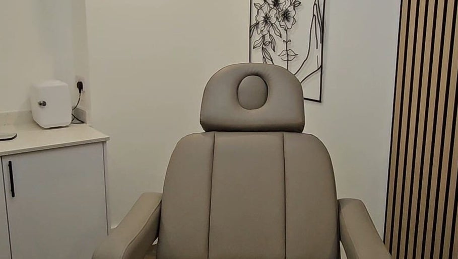Comfortable treatment chair at Mae Medical Aesthetics, London, England, GB, reflecting a tranquil atmosphere.