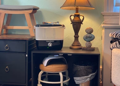 Tranquil nail studio at BEC Nail Studio LLC, Seaford, Delaware, US, featuring relaxing decor and equipment.