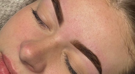 Close-up of perfectly shaped eyebrows after treatment at Lanisbeautylane, Melbourne, Victoria, AU.