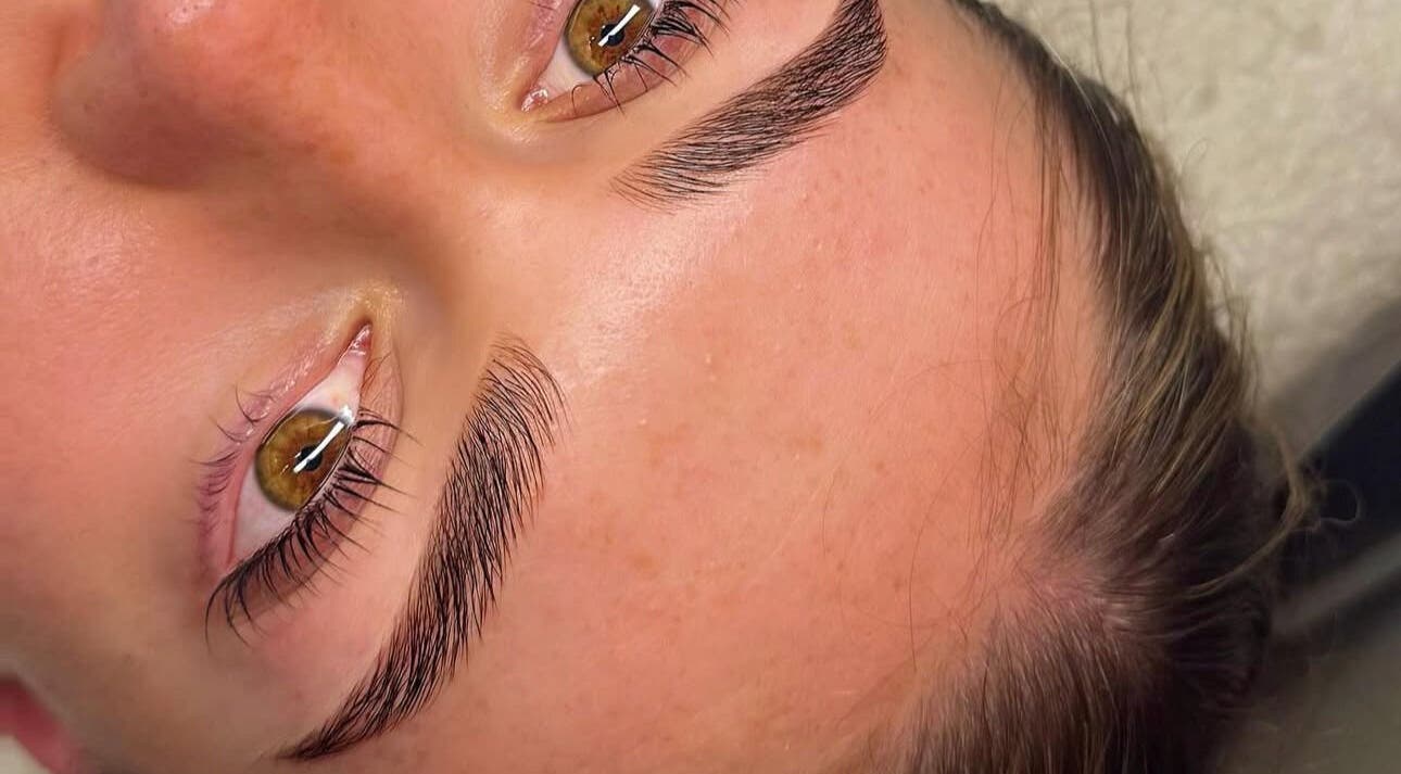 Expertly shaped brows at Lanisbeautylane - Officer in Melbourne, Victoria, AU enhance natural beauty.