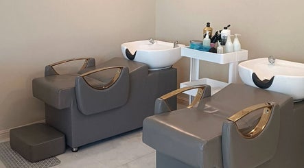 Wash stations at Aurora Muslimah Salon & Spa Bukit Rimau in Shah Alam, Selangor, MY, highlighting luxury design.