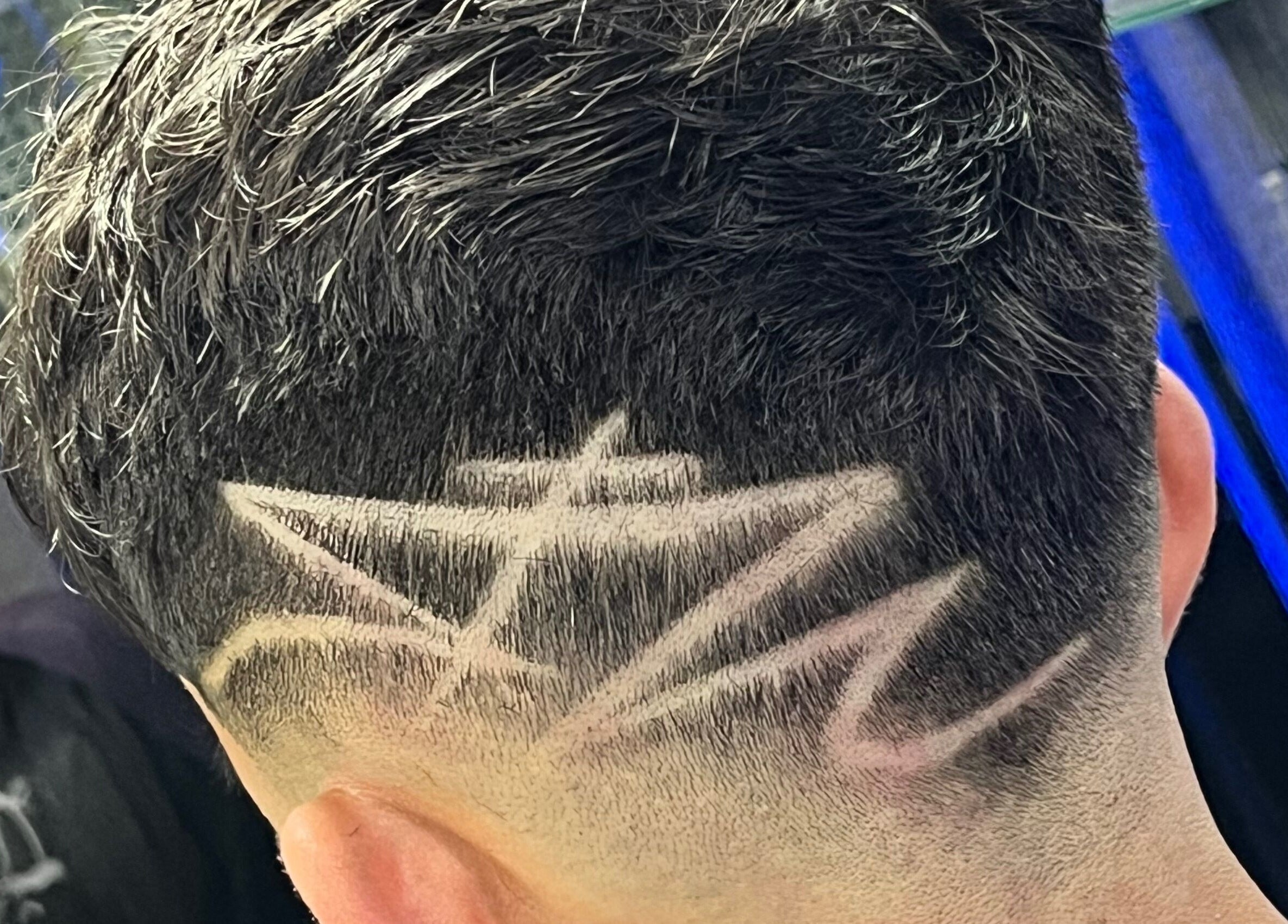 Diseño geométrico en corte de cabello en Lady Barber💜, Bogotá, D.c., Bogotá, D.c., CO.