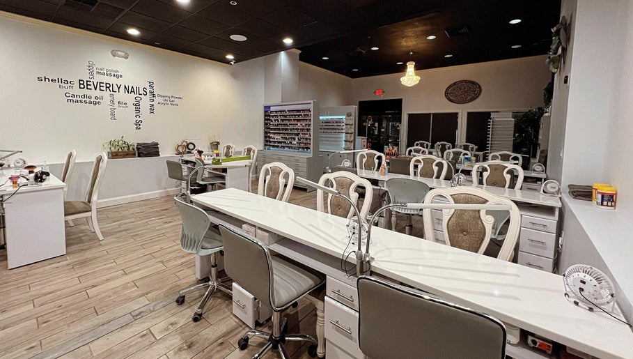 Beverly Nails and Spa Boutique slika 1