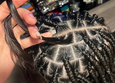 Close-up of professional braiding at triptoogoated, Woodbridge Township, New Jersey, US.