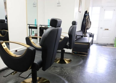 Modern salon chairs at Natty By Nayee Corp (Loctician), Floral Park, NY, US.